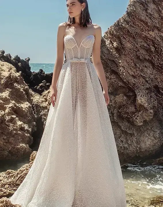 GALA Trunk Show Main Image